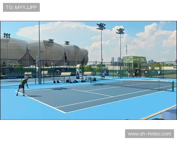 杭州网球队在世锦赛中的耐力表现分析与赛场策略探讨