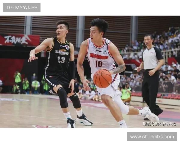 深圳篮球队的控制策略分析与未来发展展望 深圳篮球队的控制策略分析与未来发展展望