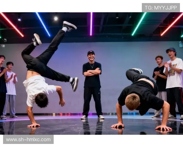 深圳街舞队配合引发热议舞者间默契与争议的碰撞 深圳街舞队配合引发热议舞者间默契与争议的碰撞