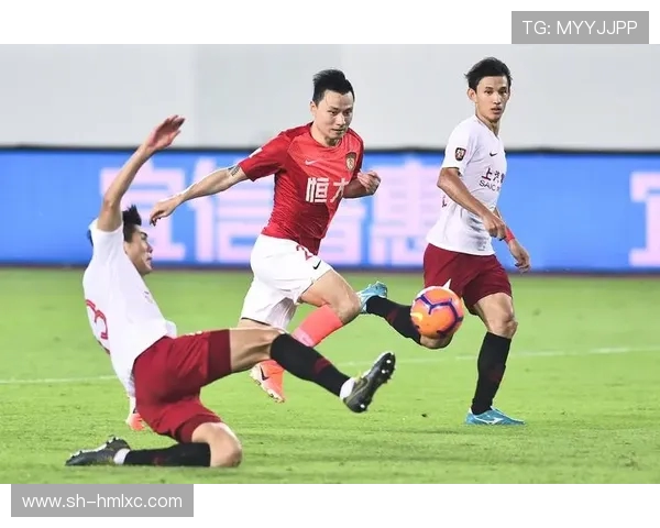 南安连队与牛津连队激战正酣谁能在这场较量中笑到最后