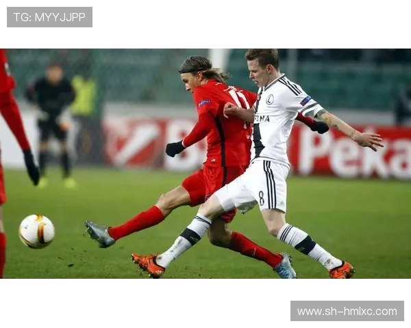 流浪者队与华沙队的激烈对抗揭示足球战术与团队精神的较量