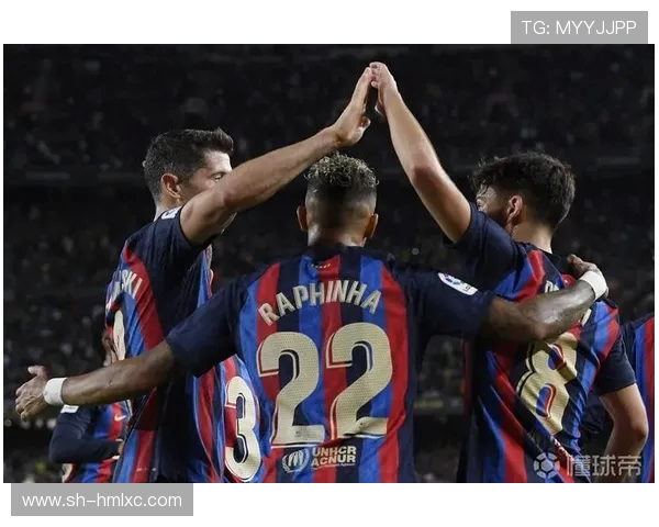 罗马与塞尔塔展开友谊赛较量球迷期待精彩对决与激情时刻