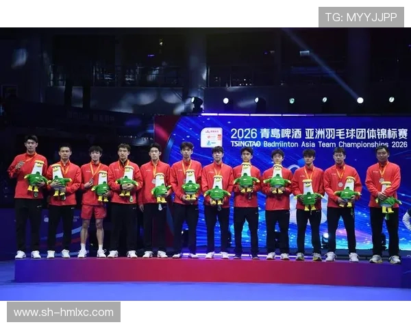 重庆羽毛球队在全国配合排行榜中荣获第六名展现强劲实力与团队合作精神 重庆羽毛球队在全国配合排行榜中荣获第六名展现强劲实力与团队合作精神